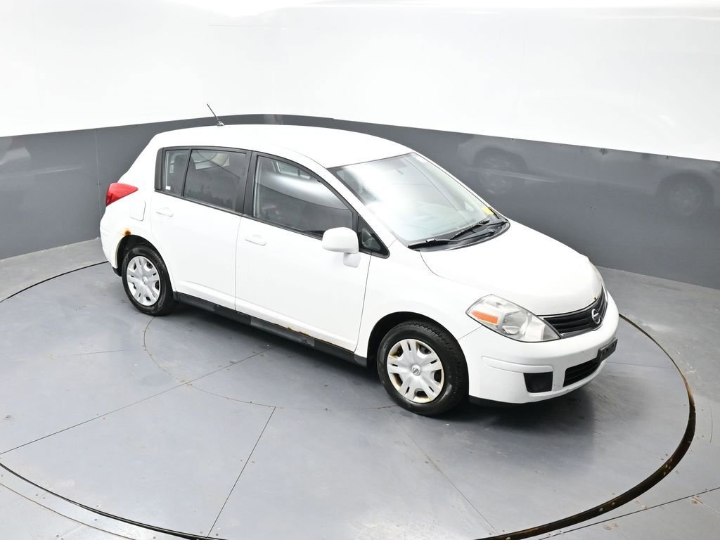 Used 2011 Nissan Versa 1.8 S FWD image 14