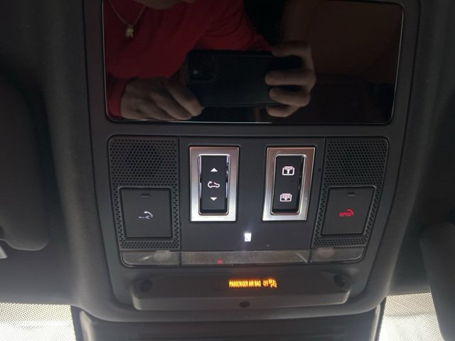 Used 2025 Jaguar F-PACE R-Dynamic S image 23