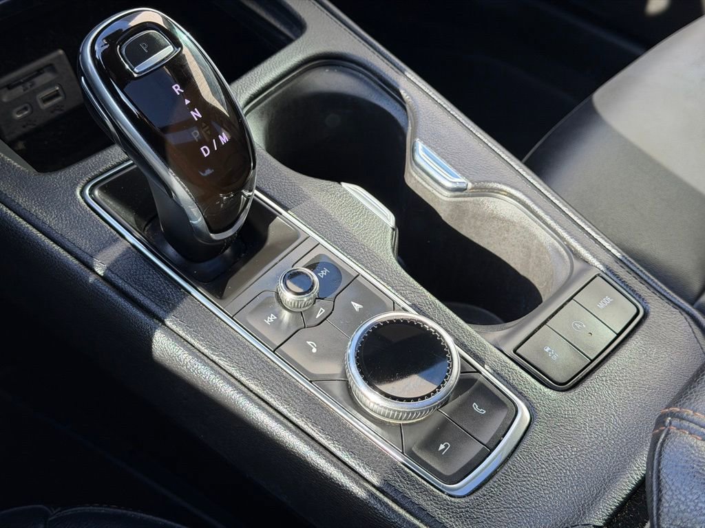 Used 2020 Cadillac XT4 Sport image 16