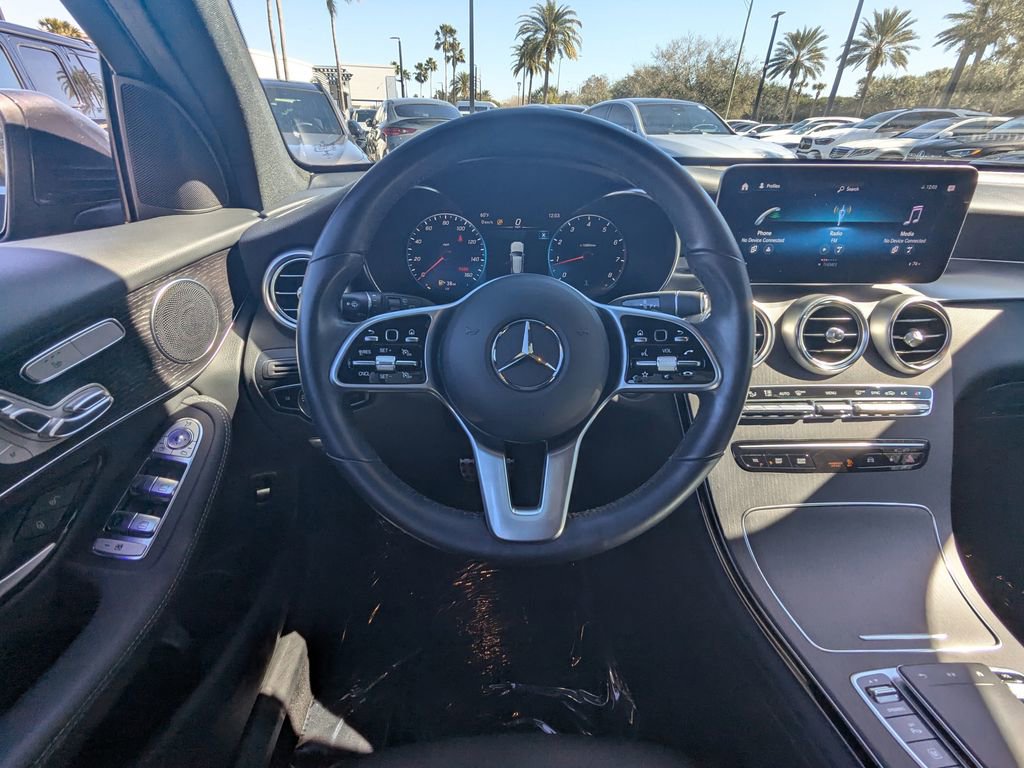 Certified 2022 Mercedes-Benz GLC 300 4MATIC w/ AMG Line image 3