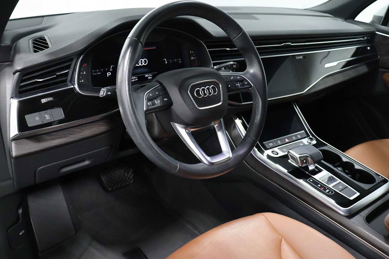Used 2021 Audi Q7 2.0T Premium AWD/4WD image 4