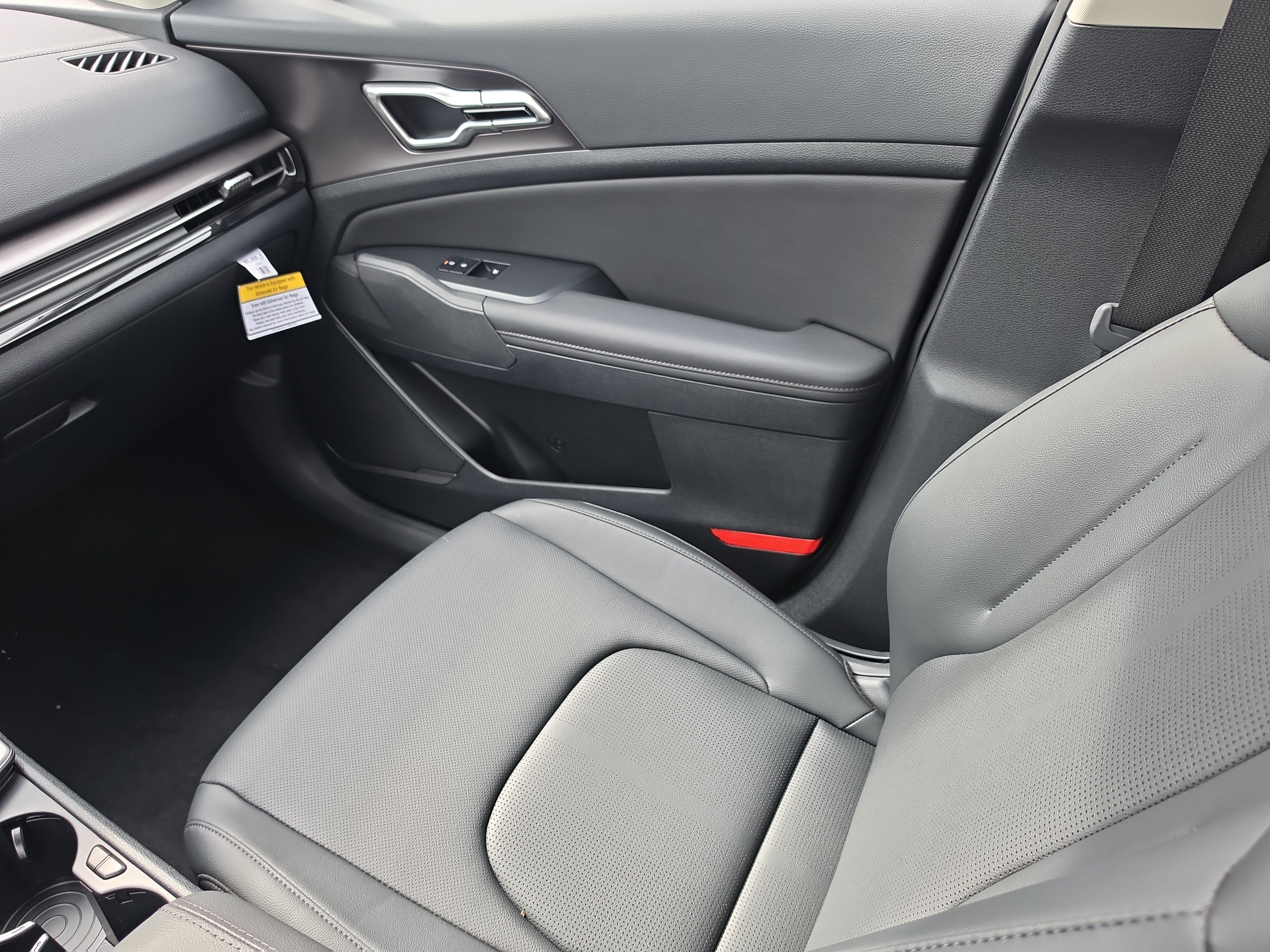 New 2027 Kia Sportage EX FWD image 16