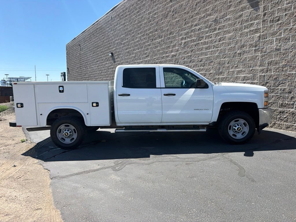 Used 2017 Chevrolet Silverado 2500 W/T RWD image 2