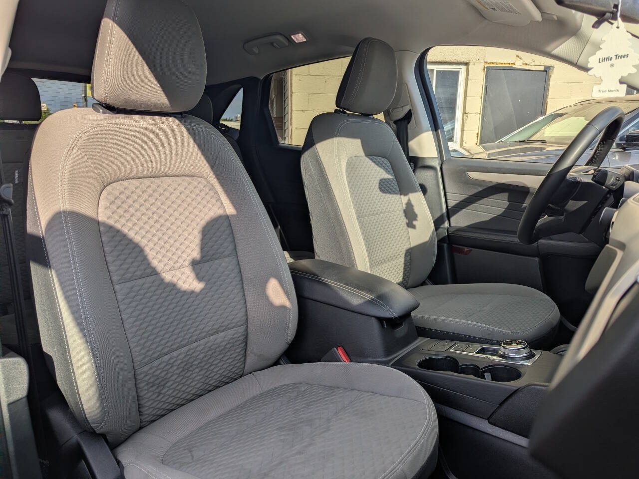 Used 2021 Ford Escape SE w/ Convenience Package AWD/4WD image 11