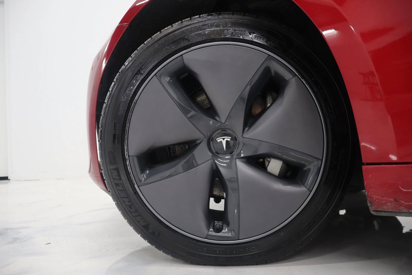 Used 2020 Tesla Model 3 Long Range image 10