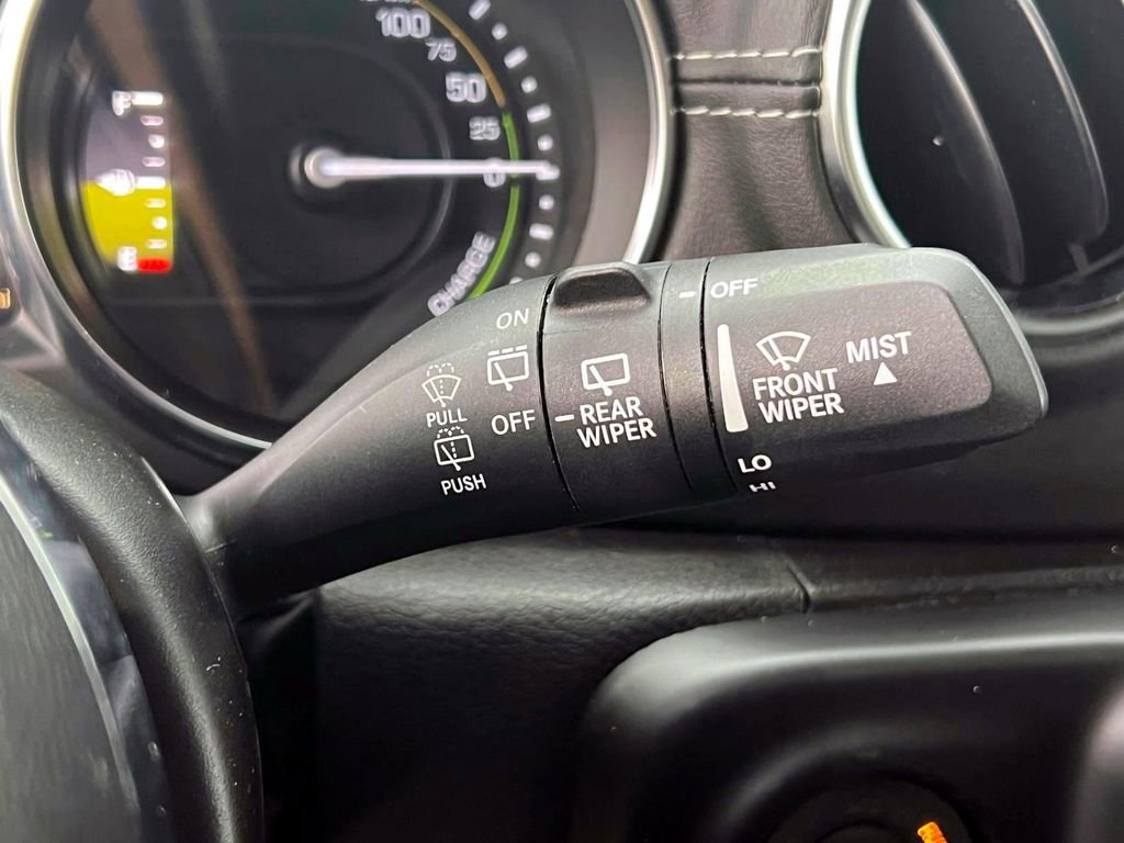 Used 2023 Jeep Wrangler Unlimited Sahara w/ Cold Weather Group image 21