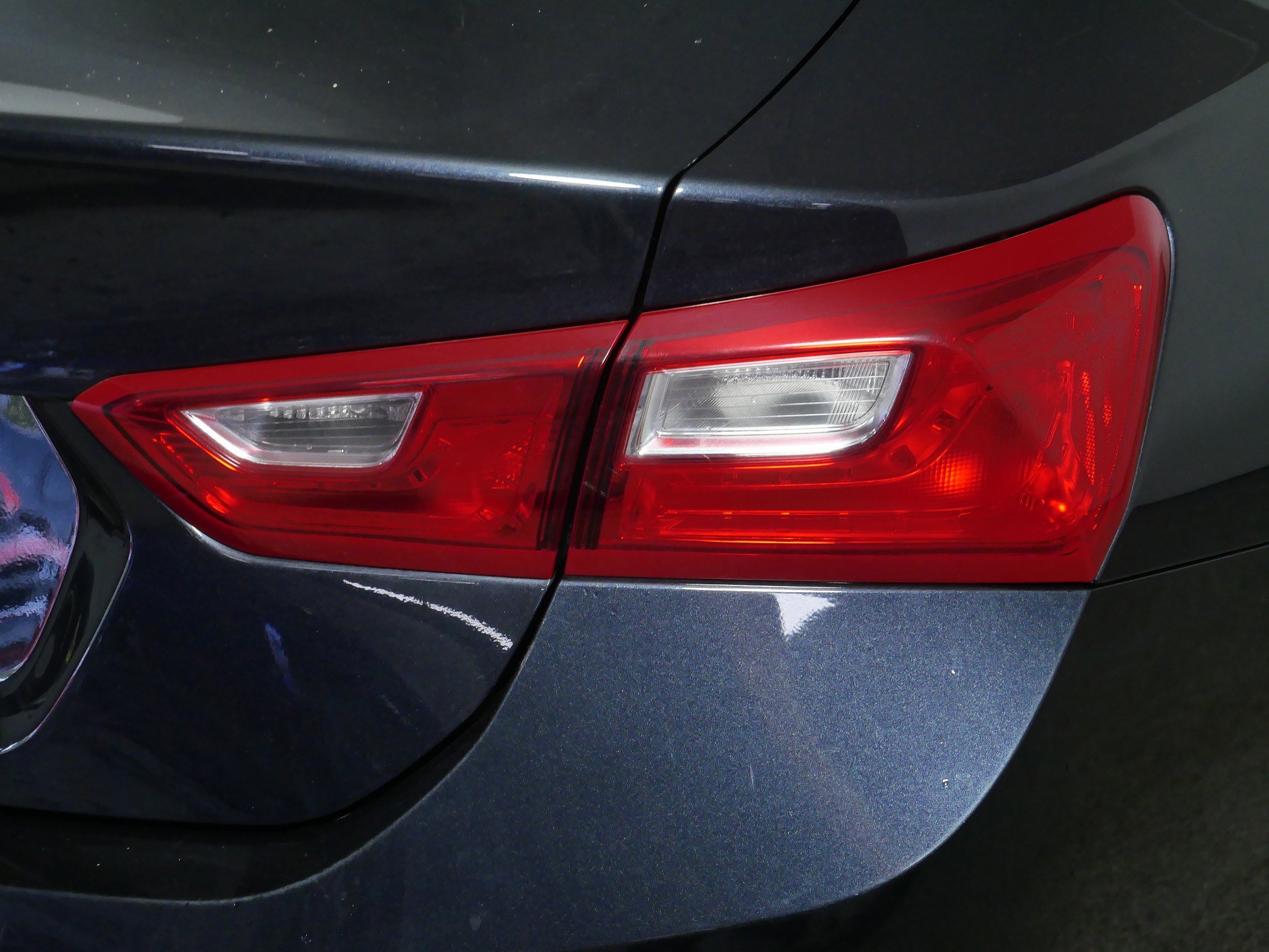 Used 2023 Chevrolet Malibu LS image 17