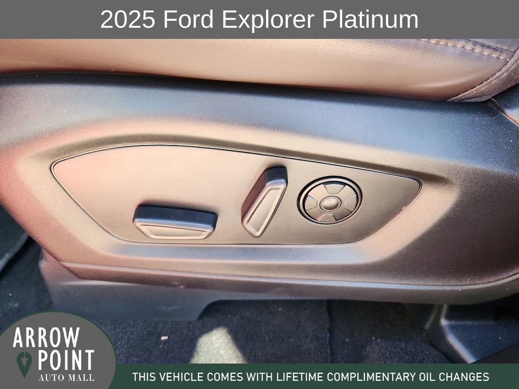 Used 2025 Ford Explorer Platinum w/ Ultimate Package image 22