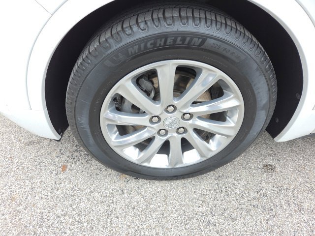 Used 2019 Buick Envision Essence FWD image 10