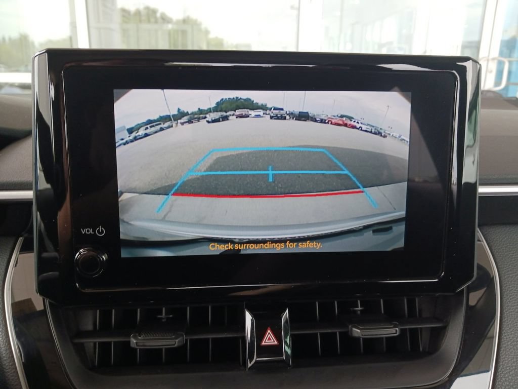 Used 2024 Toyota Corolla LE FWD image 21