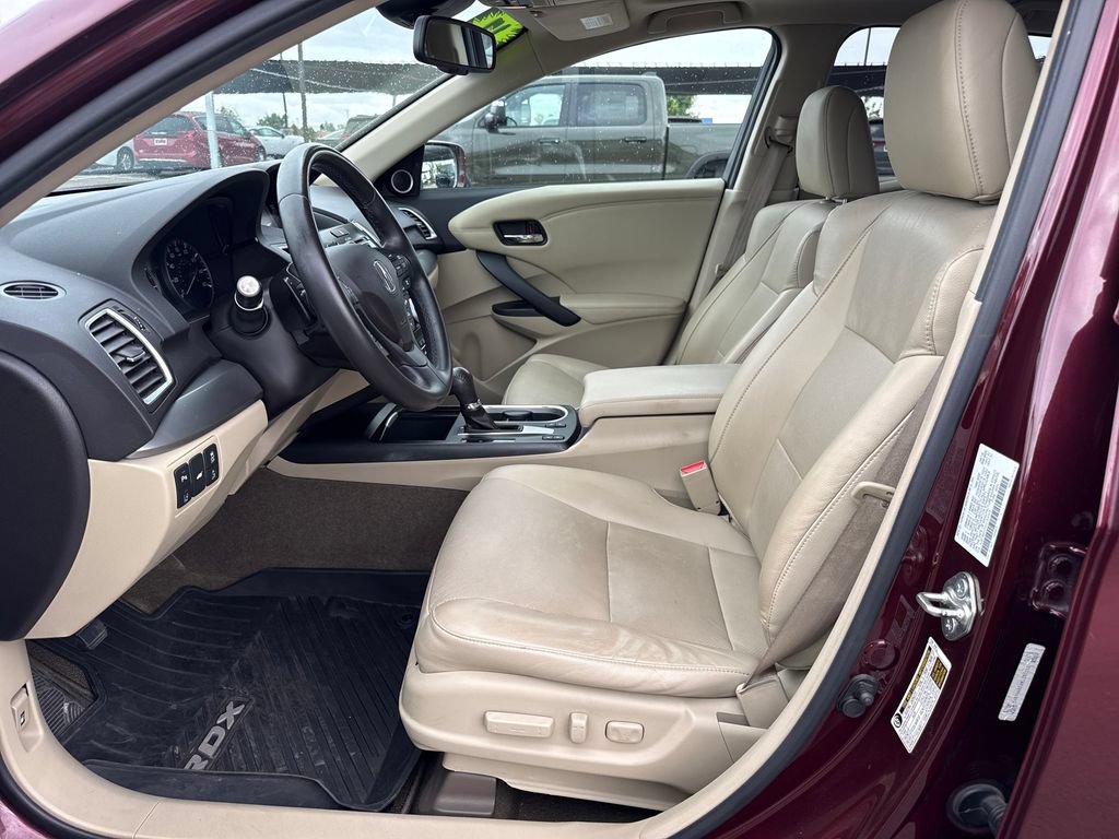 Used 2017 Acura RDX w/ Advance Package AWD/4WD image 25
