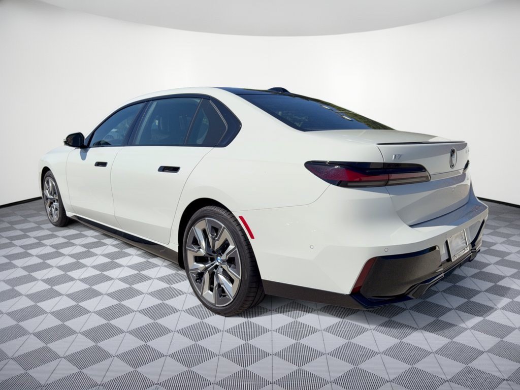 New 2026 BMW i7 xDrive60 AWD/4WD image 3