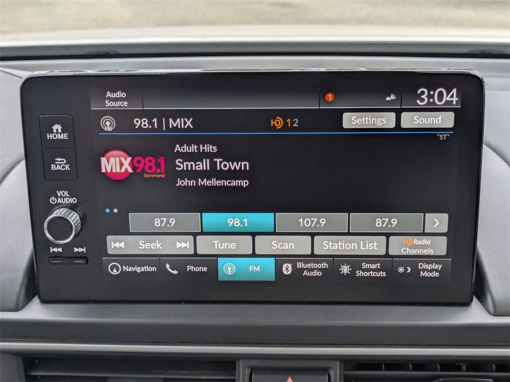 Used 2025 Honda Pilot Touring image 18