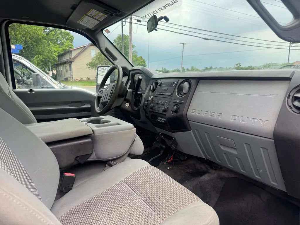 Used 2015 Ford F250 XL w/ Snow Plow Prep Package AWD/4WD image 8
