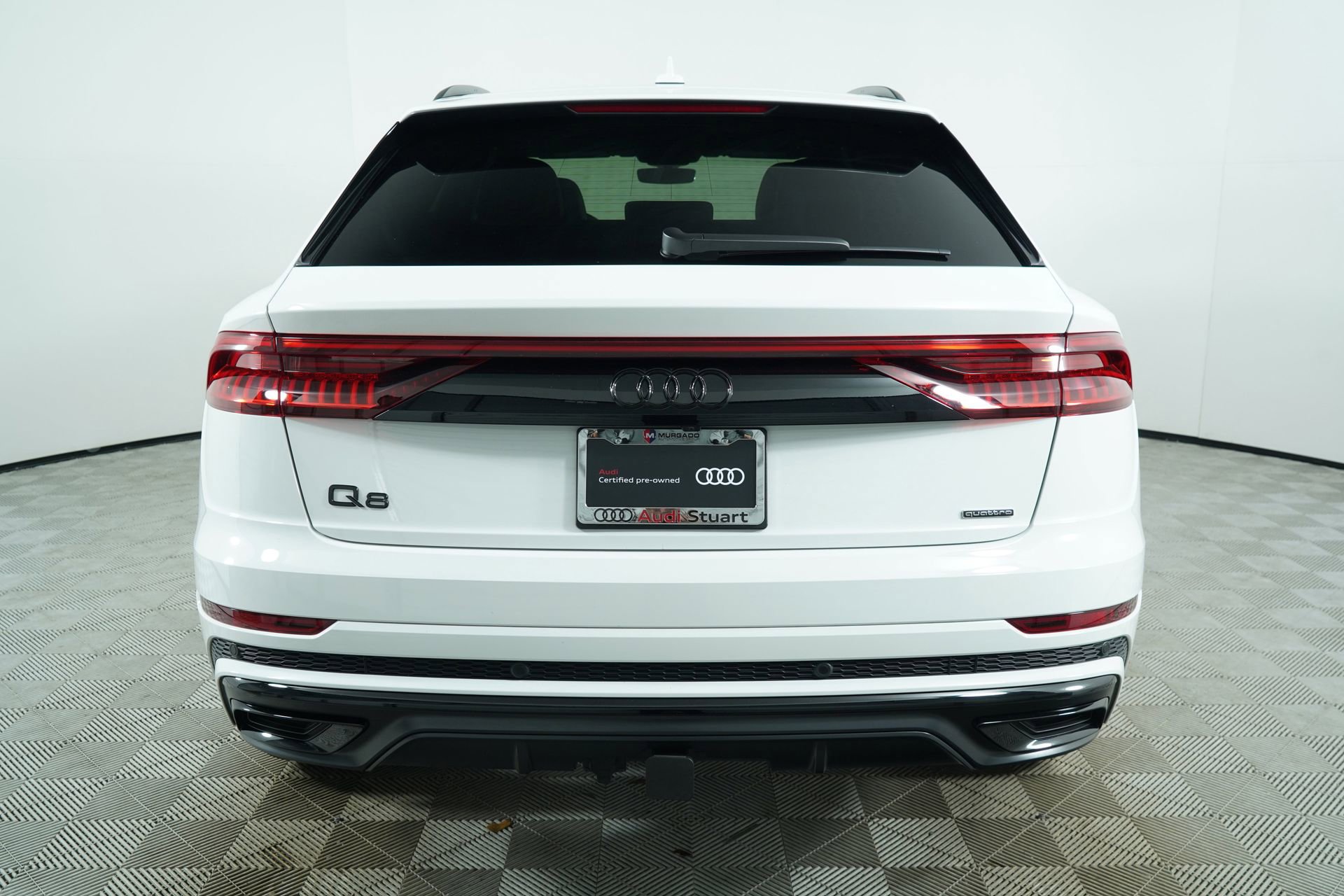 Used 2023 Audi Q8 Premium Plus AWD/4WD image 9