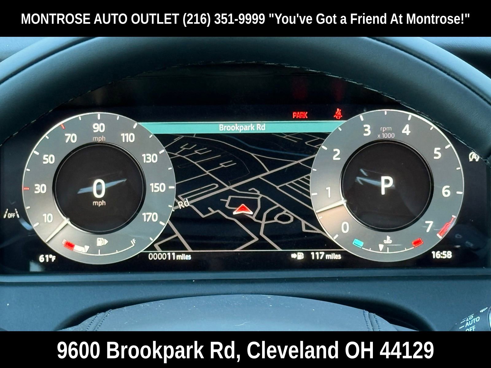 New 2026 Land Rover Range Rover Velar Dynamic SE image 28