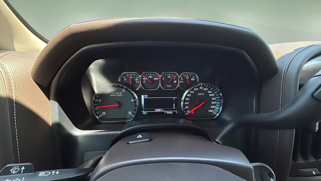 Used 2019 Chevrolet Silverado 2500 LTZ w/ Duramax Plus Package AWD/4WD image 15