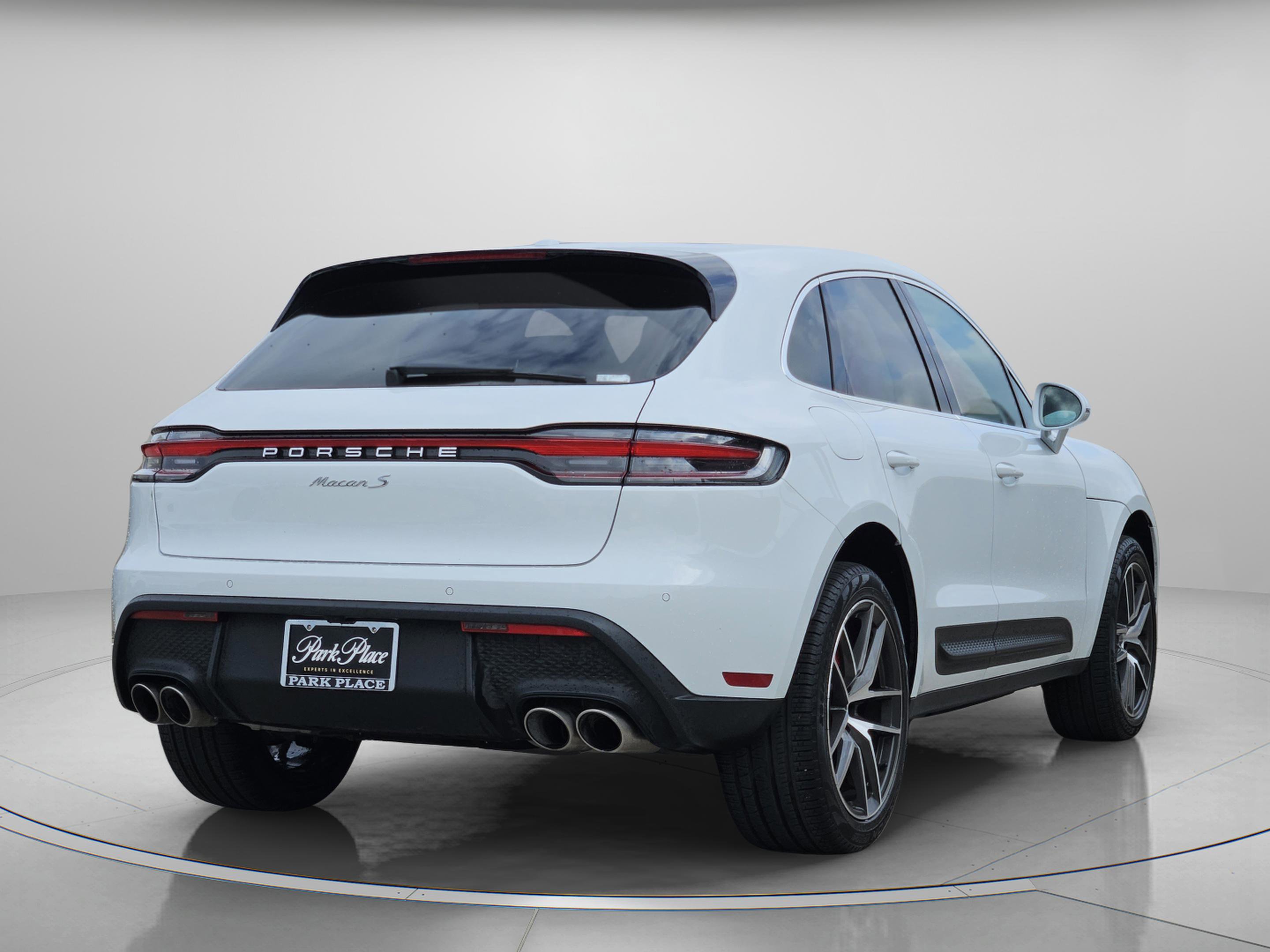 Certified 2026 Porsche Macan S image 6