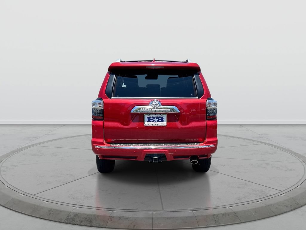 Used 2022 Toyota 4Runner Limited AWD/4WD image 7