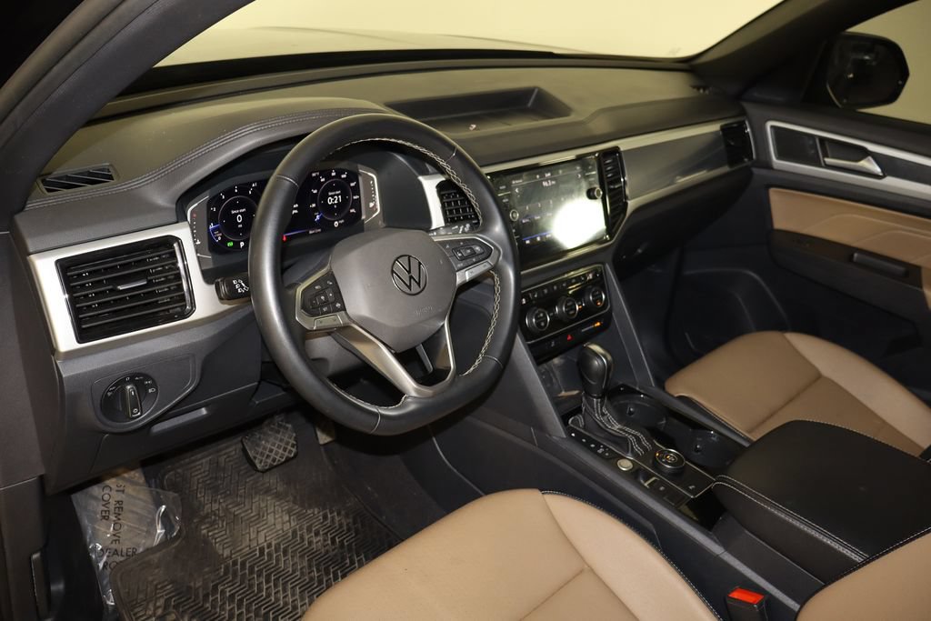 Used 2022 Volkswagen Atlas Cross Sport SE AWD/4WD image 26