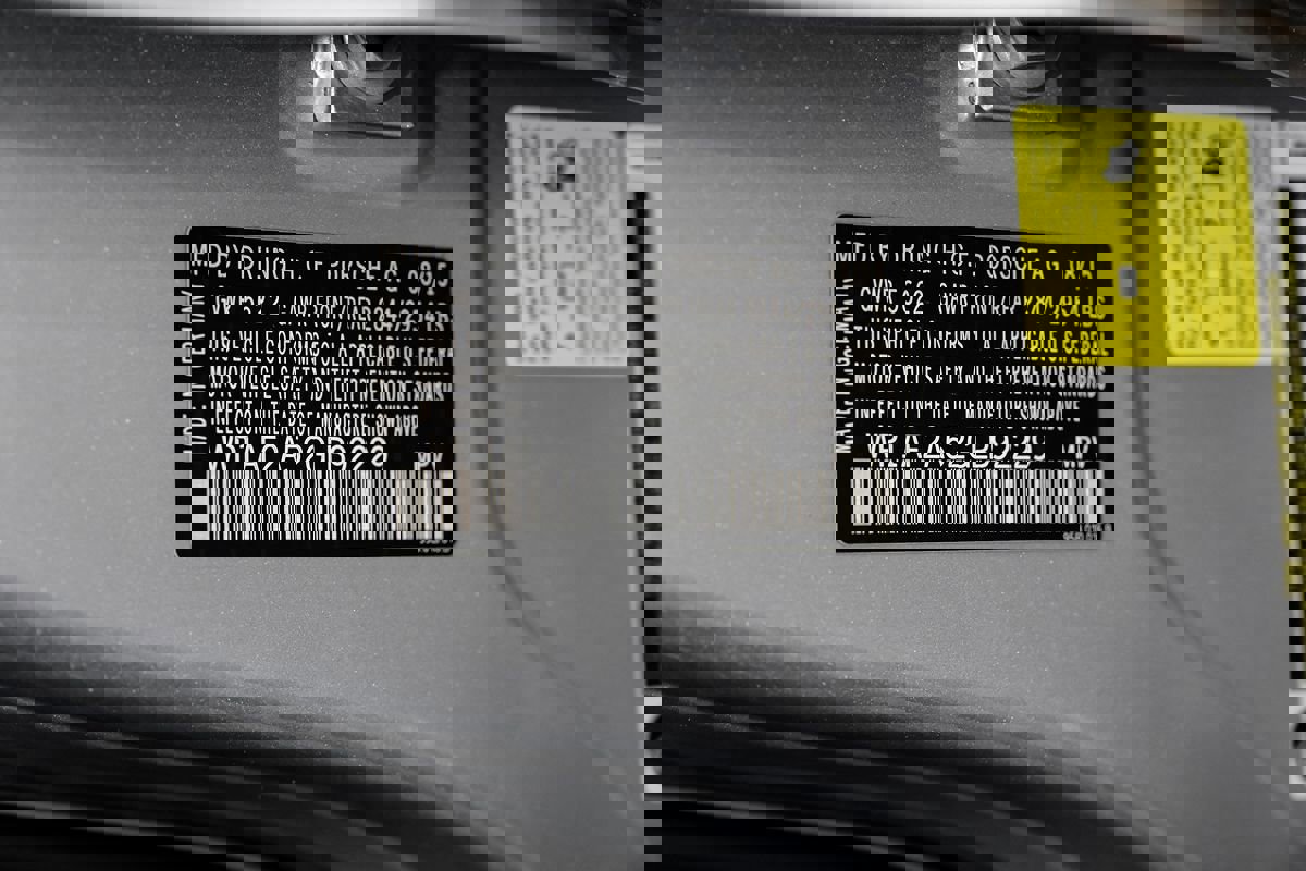 Used 2016 Porsche Macan Turbo AWD/4WD image 57