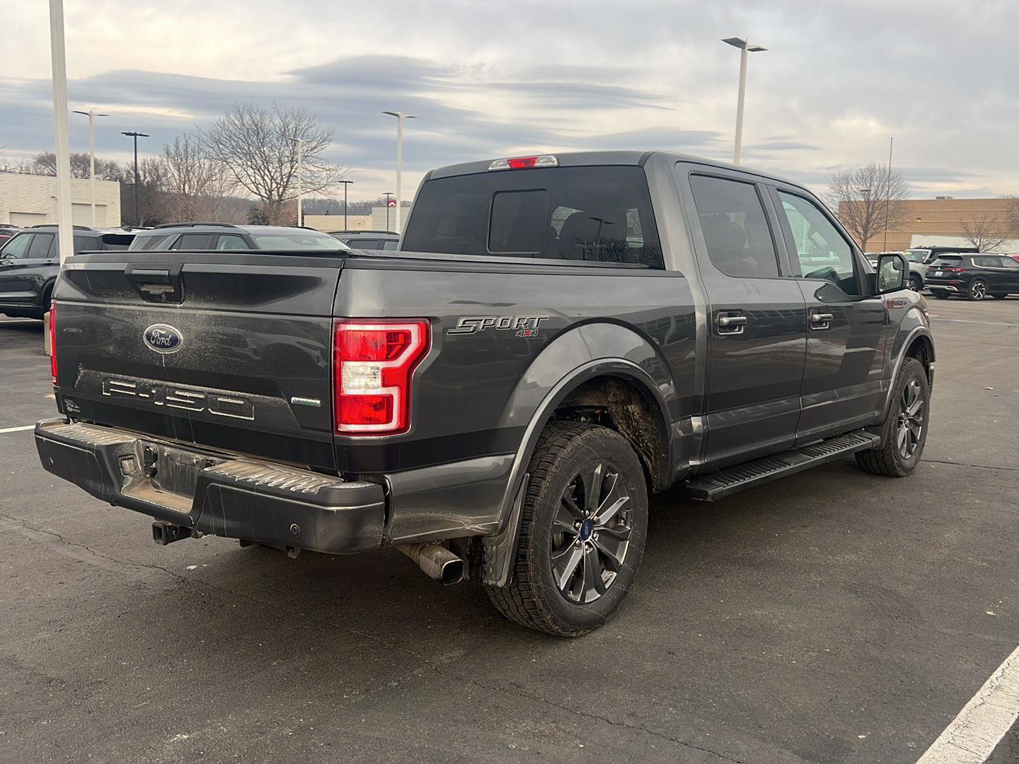 Used 2018 Ford F150 XLT w/ Equipment Group 302A Luxury image 7
