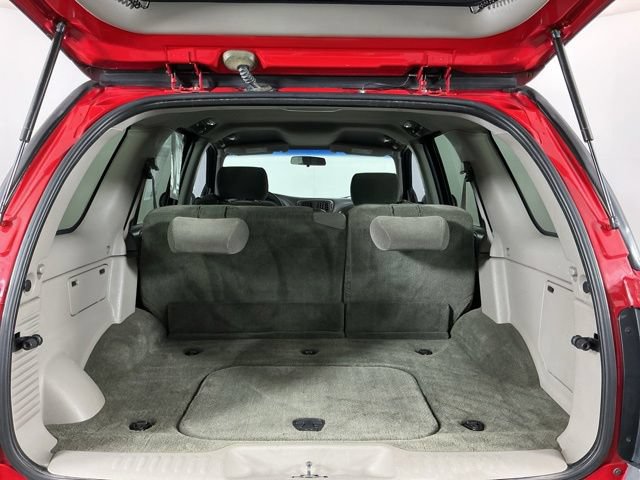Used 2002 Chevrolet TrailBlazer LS w/ Preferred Equipment Group AWD/4WD image 25