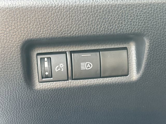 Certified 2023 Toyota RAV4 SE image 25