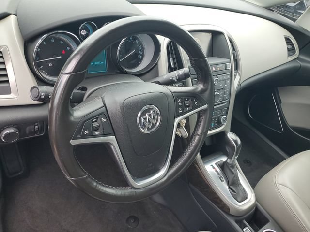 Used 2017 Buick Verano Convenience FWD image 16