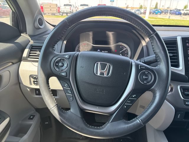 Used 2017 Honda Ridgeline RTL-T image 14