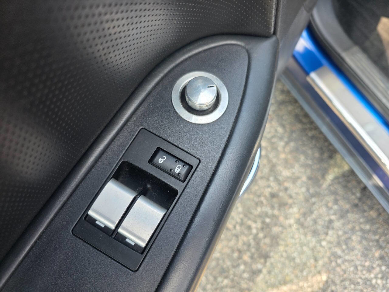 Used 2010 Dodge Challenger R/T image 10
