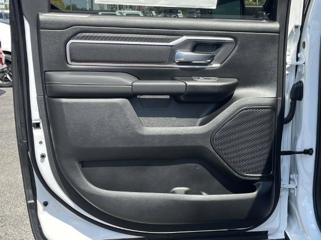 New 2027 RAM 1500 4x4 Crew Cab image 13