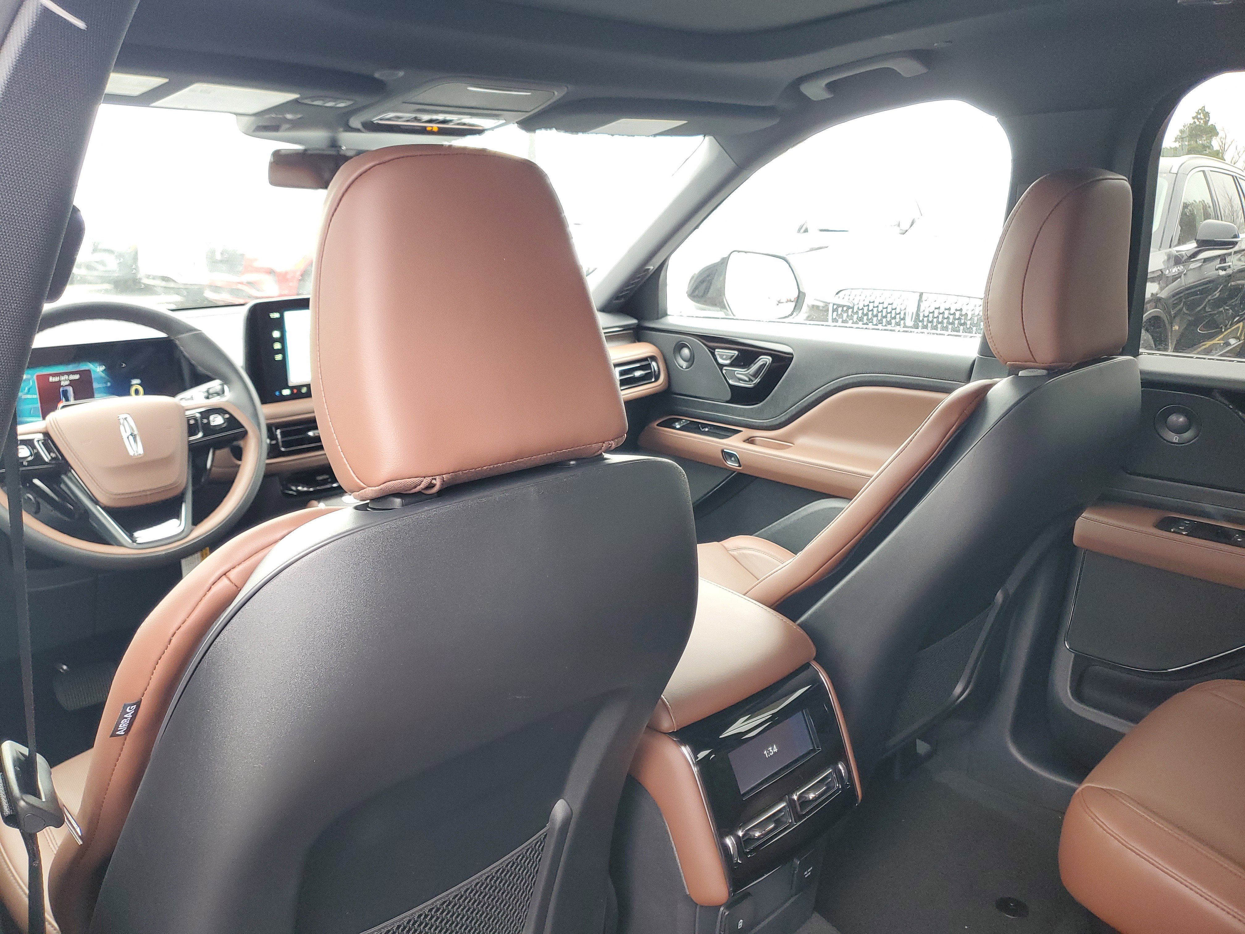 New 2026 Lincoln Aviator Reserve w/ Jet Appearance Package image 24