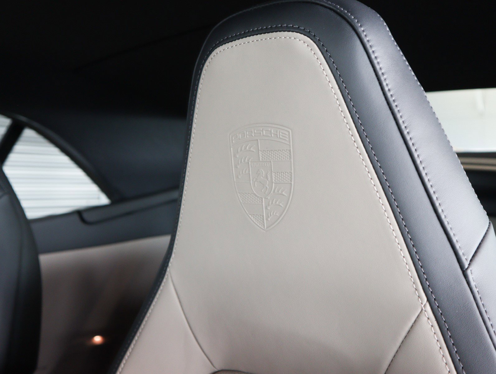 New 2026 Porsche 911 Carrera image 5