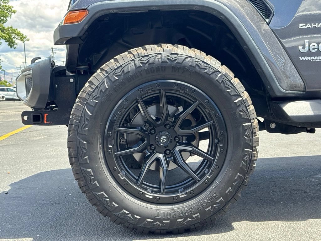 Used 2020 Jeep Wrangler Unlimited Sahara w/ Safety Group AWD/4WD image 4
