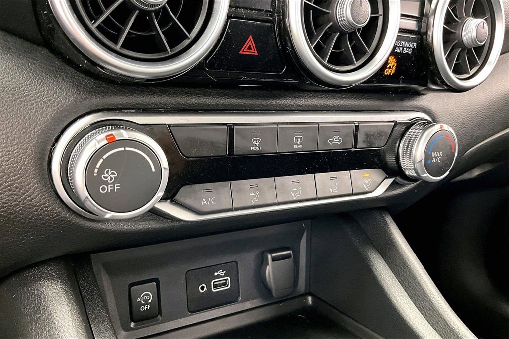 Used 2024 Nissan Sentra S image 31