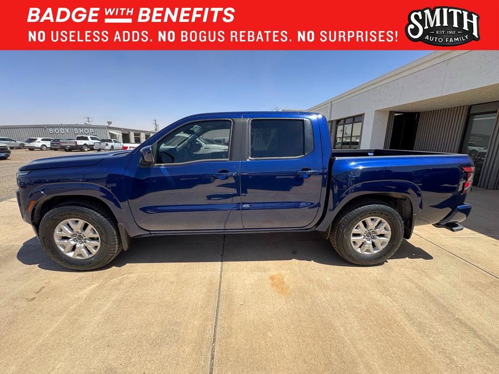 Used 2022 Nissan Frontier SV w/ Technology Package RWD image 14