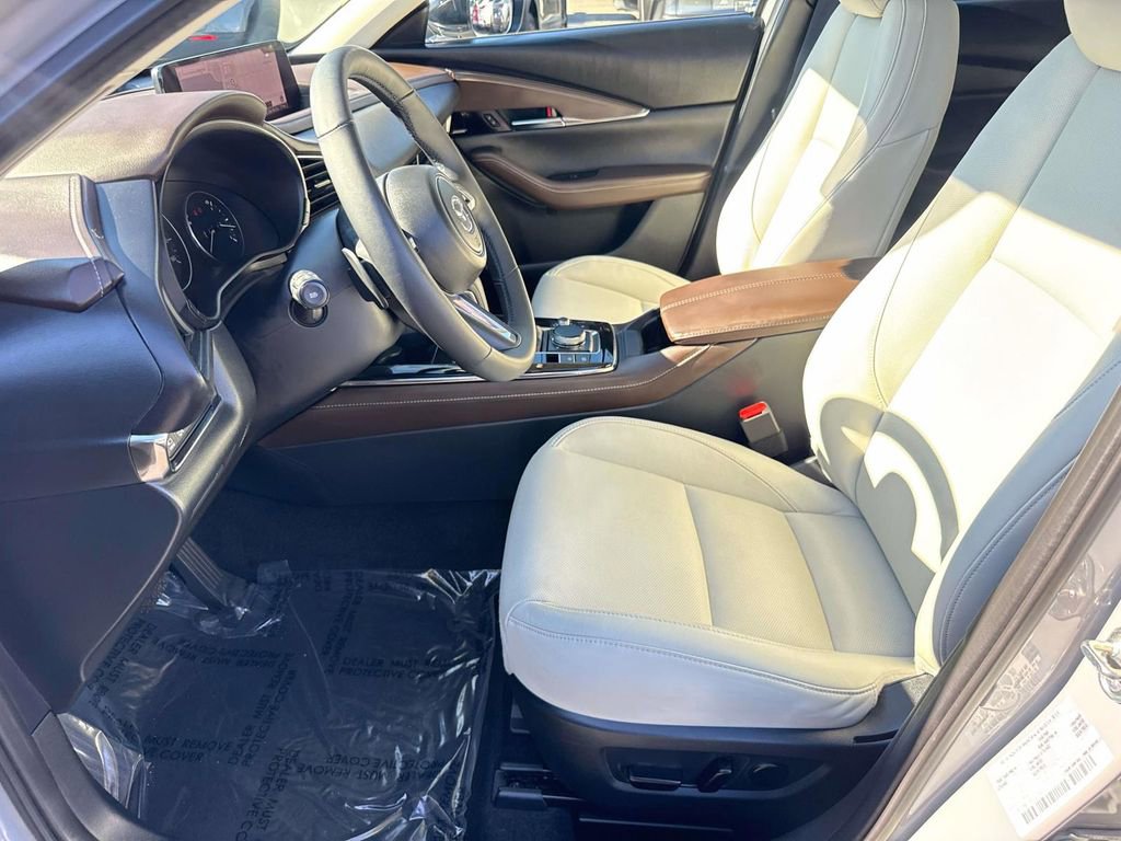 Certified 2025 MAZDA CX-30 2.5 Turbo w/ Premium Plus Pkg image 25