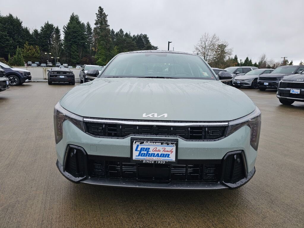 New 2025 Kia K4 GT-Line Turbo image 3