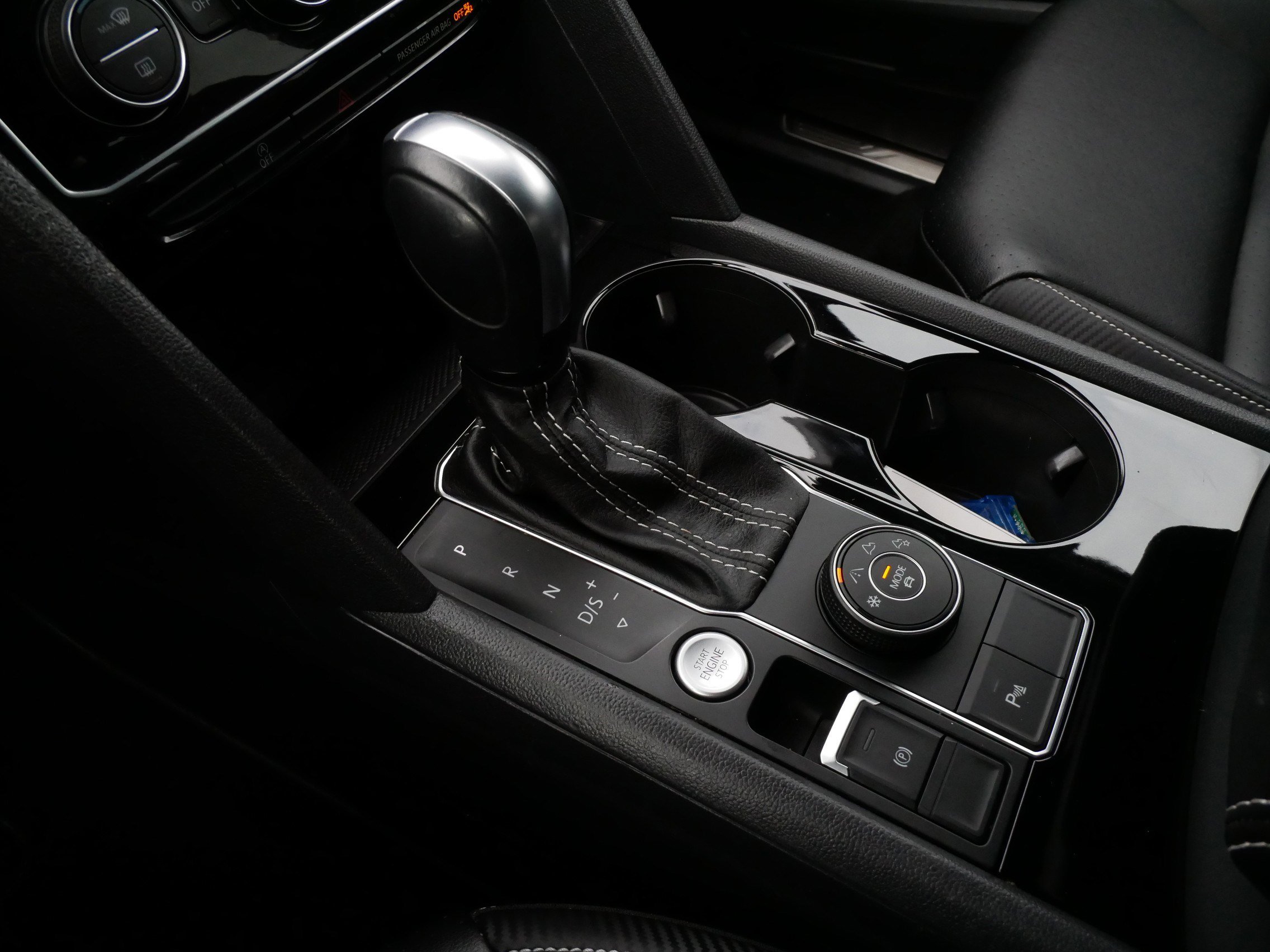 Certified 2023 Volkswagen Atlas Cross Sport SE image 24