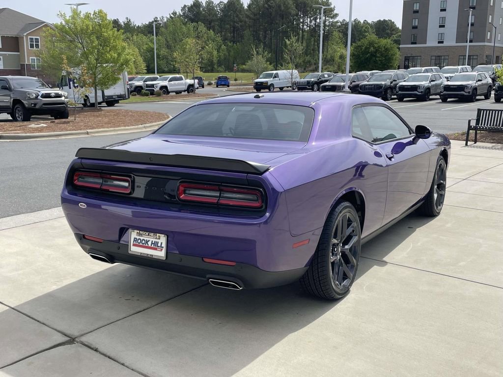 Used 2023 Dodge Challenger SXT w/ Blacktop Package image 7