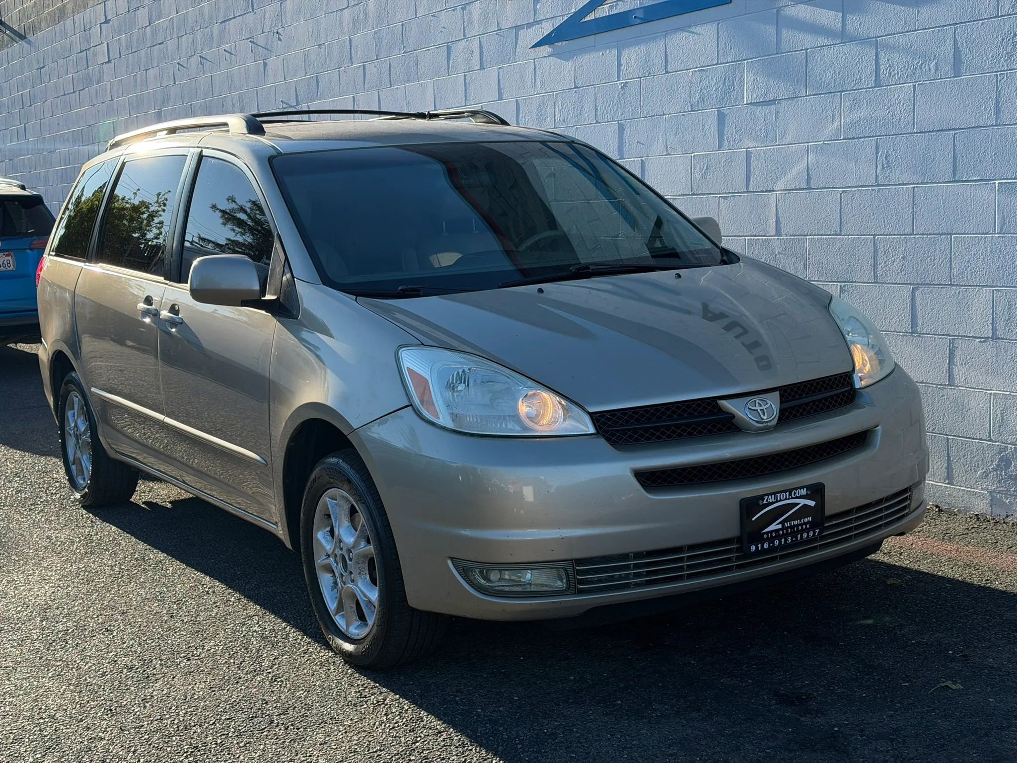 Used 2004 Toyota Sienna AWD image 7