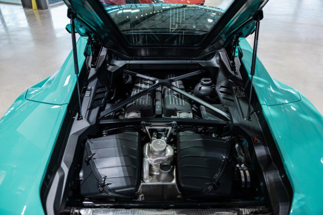 Used 2024 Lamborghini Huracan Tecnica image 14