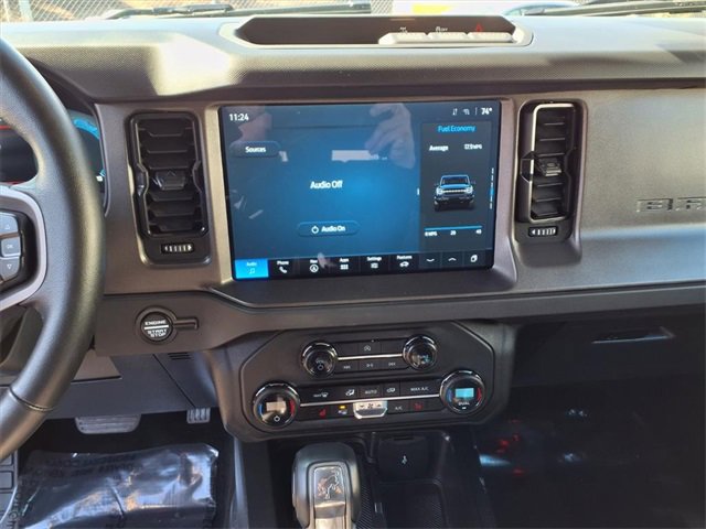 Used 2025 Ford Bronco Big Bend image 17