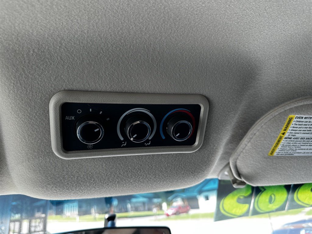 Used 2014 GMC Savana 1500 LT w/ LT Preferred Equipment Group RWD image 10