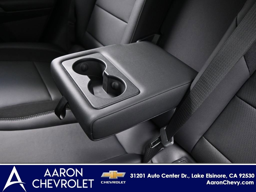 New 2026 Chevrolet Equinox EV LT image 17