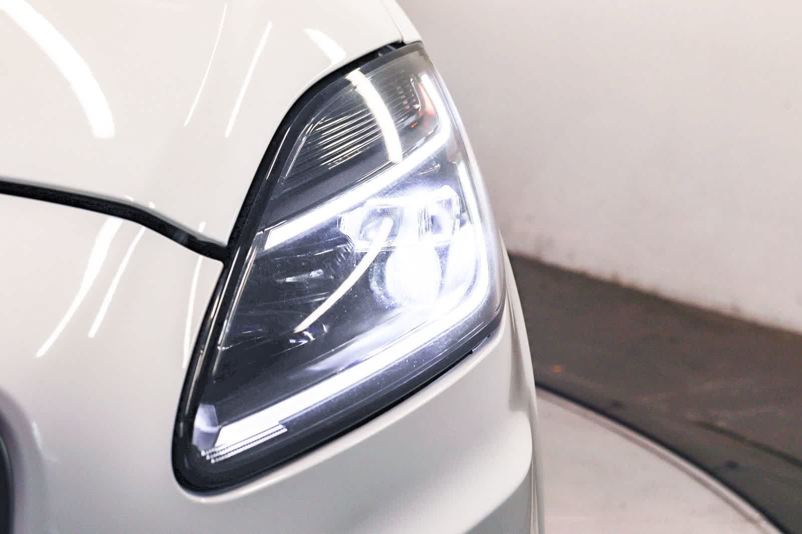 Used 2022 Jaguar E-PACE SE AWD/4WD image 7