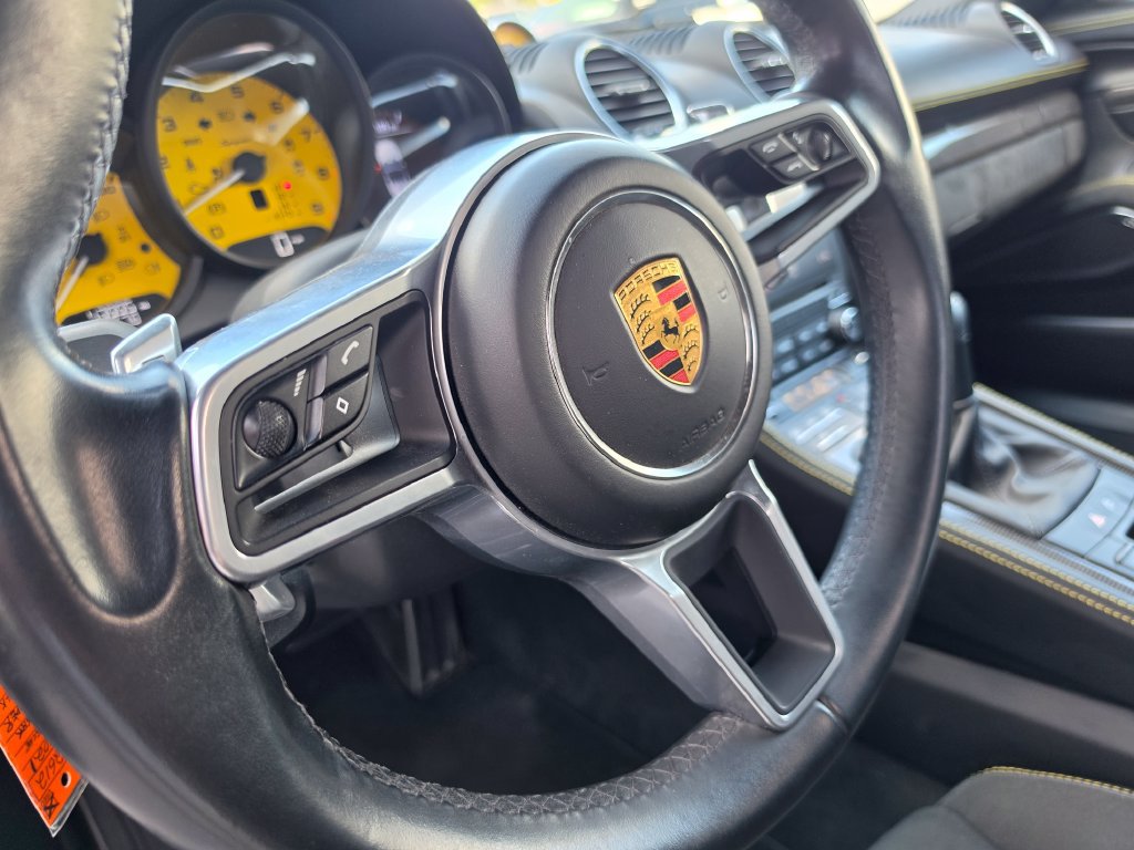 Used 2021 Porsche 718 Boxster Spyder RWD image 25