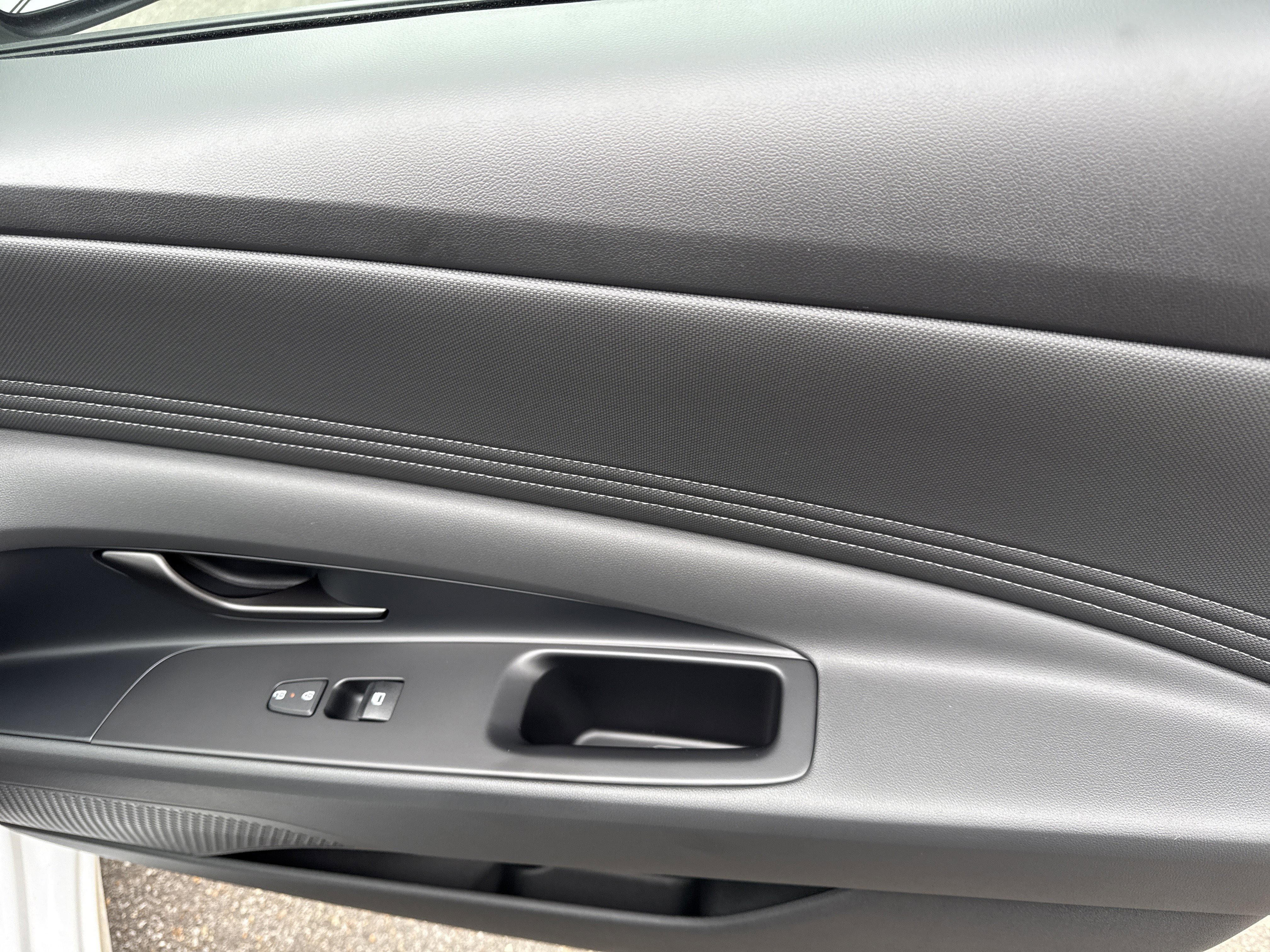 New 2026 Hyundai Elantra Sport image 18