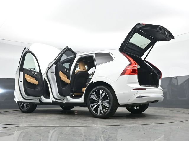 Used 2023 Volvo XC60 B5 Ultimate w/ Climate Package image 57